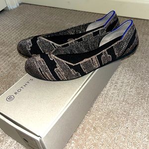 Rothy’s Golden Shimmer flats Size 8 NEVER WORN